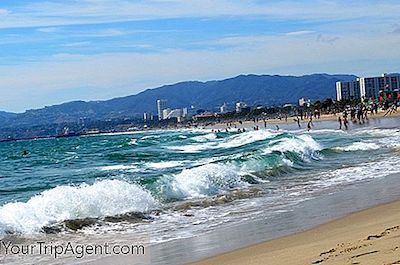 ชายหาดที่สวยที่สุดใน Los Angeles
