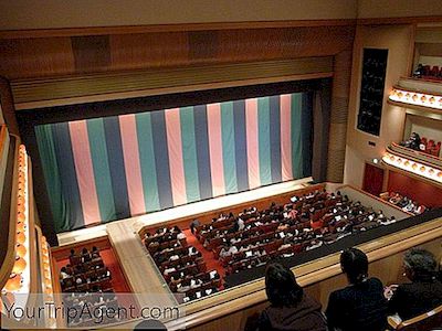 Spotlight Na Divadle Kabuki V San Francisku